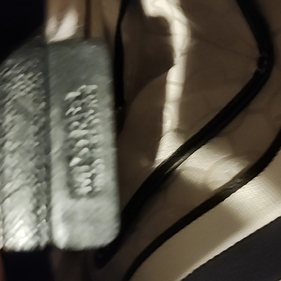 Michael kors Hamilton medium satchel cross body bag. Black/white/gold - Picture 15 of 16